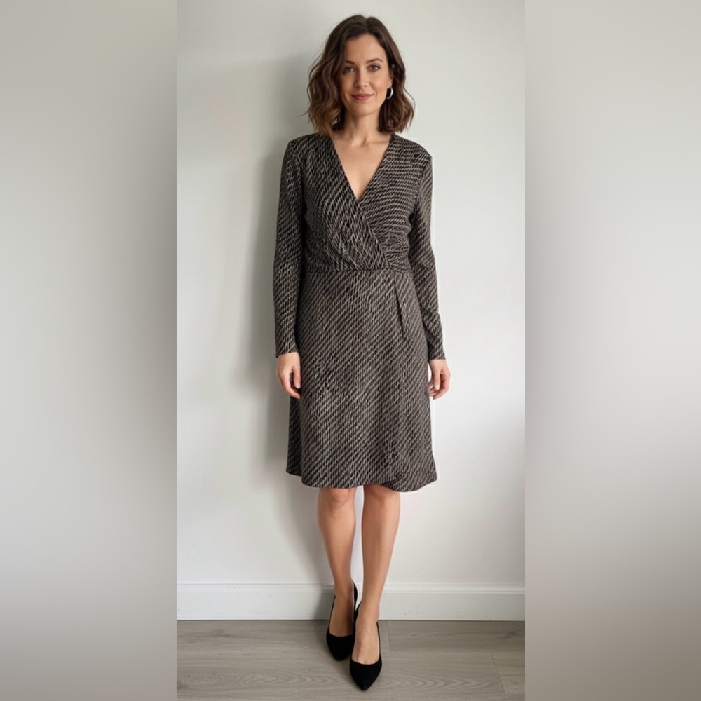 H by Halston Black & Gold Long Sleeve Midi Dress Sz Med